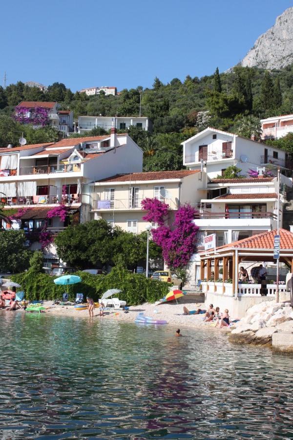 Apartments By The Sea Podgora, Makarska - 6787 外观 照片